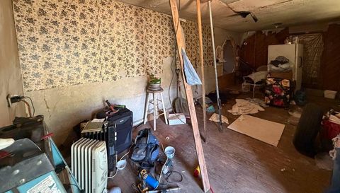 111 W Mimosa Dr