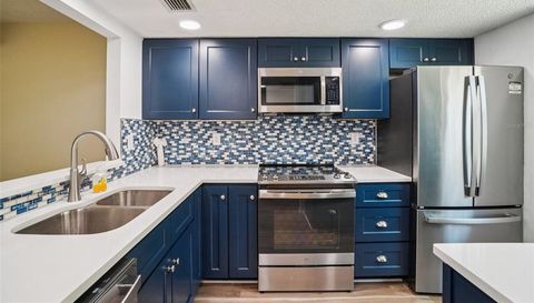 11210 CARRIAGE HILL DRIVE