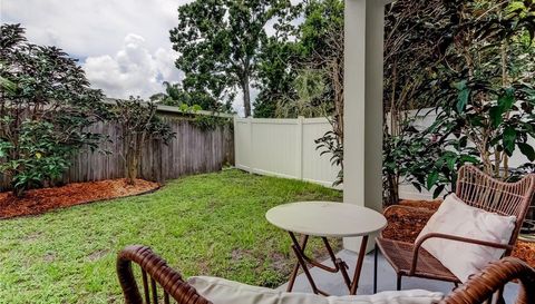 204 N MANHATTAN AVENUE