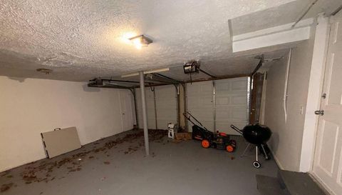 2940 Benjamin E Mays Dr SW