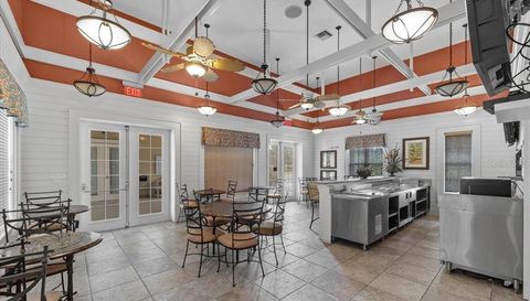 190 RIVERVIEW BEND S