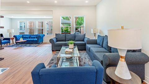 2343 Ridgeland Avenue