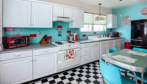 1790 Pomelo Dr
