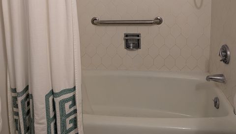 2425 Presidential Way APT 1905