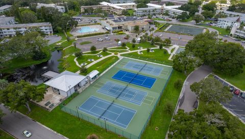 2257 World Pkwy Blvd W