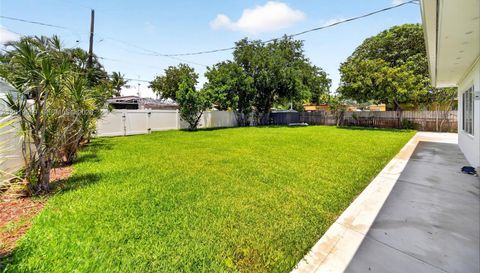 1619 Hollywood Blvd