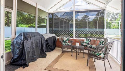 27 WINDING CREEK WAY