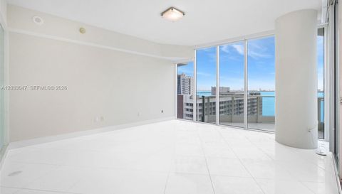 2020 N Bayshore Dr