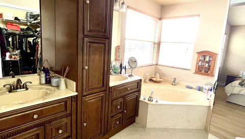 8618 Tourmaline Blvd