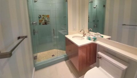 360 GULF OF MEXICO DRIVE