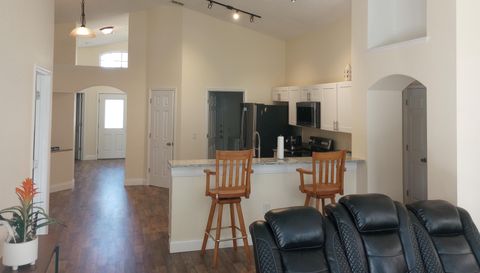 7947 Golden Pond Cir