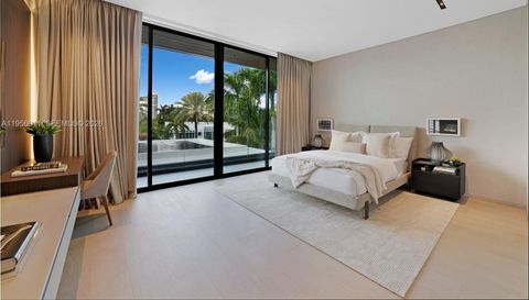 255 Ocean Blvd
