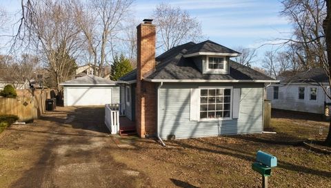 117 Lakewood Avenue