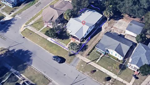 4710 Springfield Blvd