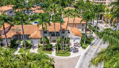 13636 Deering Bay Dr