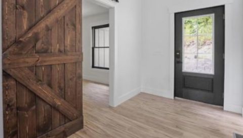 384 Cascada Vista Dr