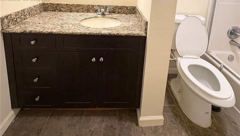 21904 Lake Forest Cir