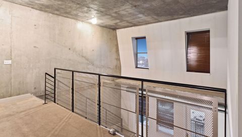 342 River St UNIT 3402