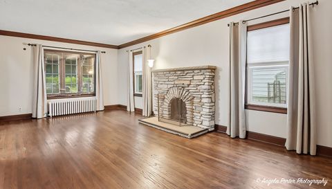 462 Glendenning Place