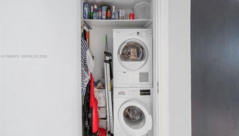 200 Biscayne Boulevard Way