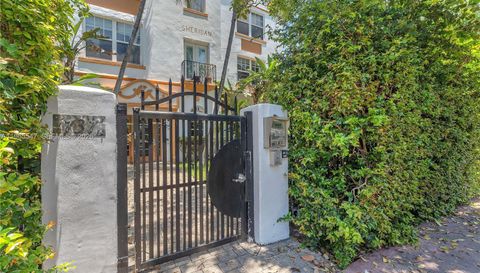 737 Jefferson Ave