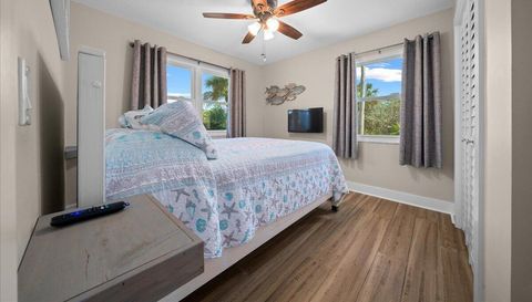 12046 W Gulf Breeze Ct