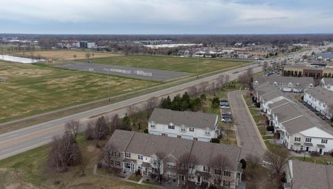 10910 Goodhue Street NE