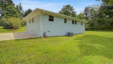 21 Nebo Dr
