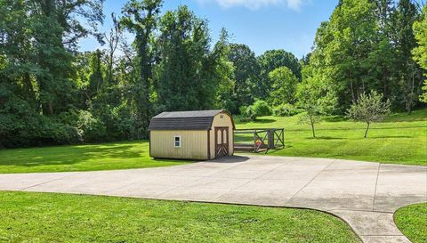 2200 Yellow Creek Rd