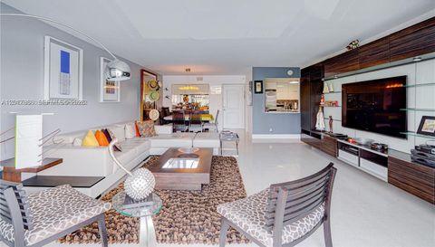 100 Bayview Dr