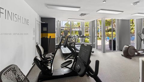 3500 Mystic Pointe Dr