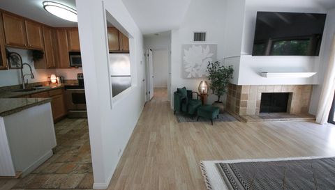 546 Woodside Oaks