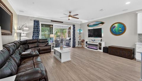 829 CALLISTA CAY LOOP