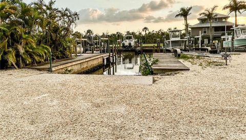 16750 Bocilla Palms