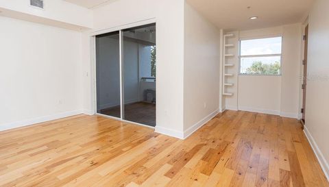 1002 Channelside DRIVE