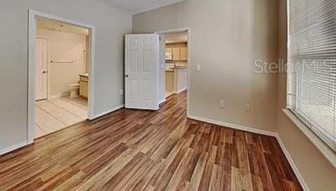 1101 VINTAGE VILLAGE LANE