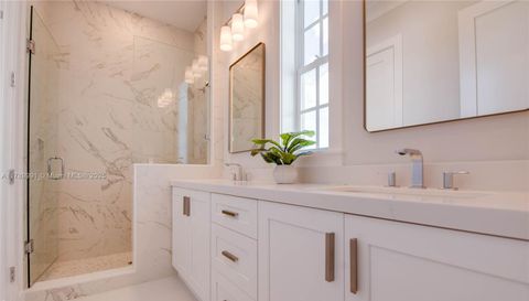 59720 Overseas Hwy #7