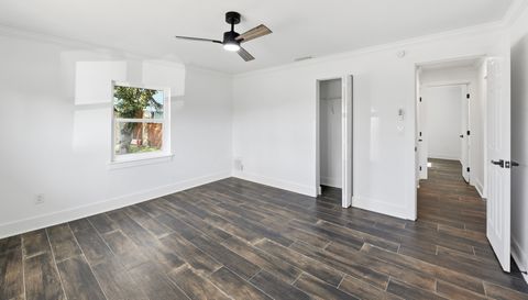 8301 Riverside Dr NE