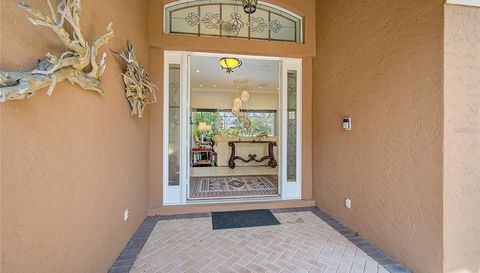 2123 Calusa Lakes