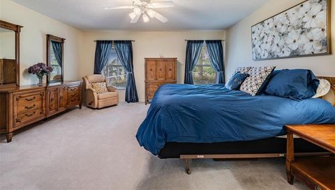 1231 FLORA VISTA