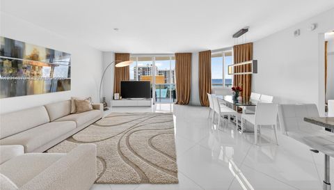 2711 N Ocean Dr