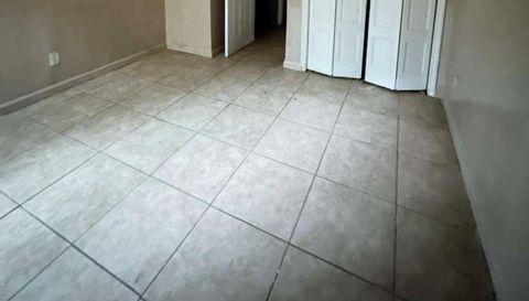 5918 Sutcliff Square