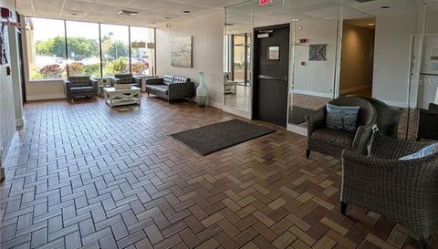 255 Dolphin Point
