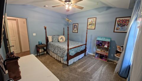 96 Oak Leaf Way