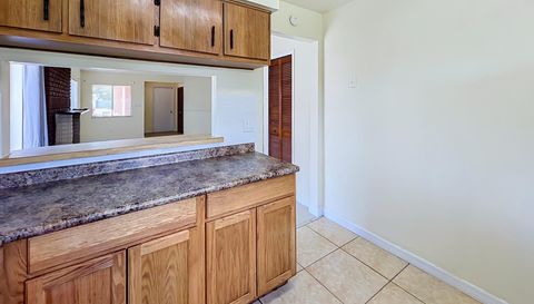 7122 Harbor Heights Cir