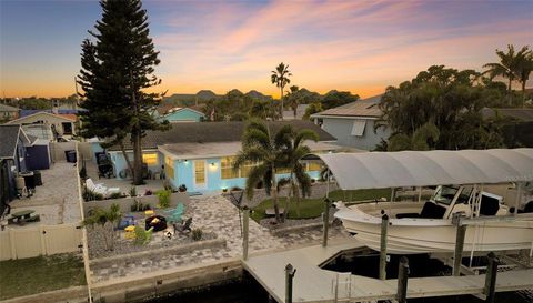 1015 SPINDLE PALM WAY