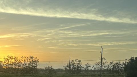 1071 S Header Canal Rd