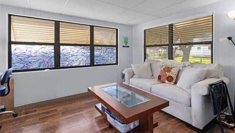 1717 PALM AIRE DRIVE