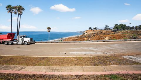 15221 Via De Las Olas