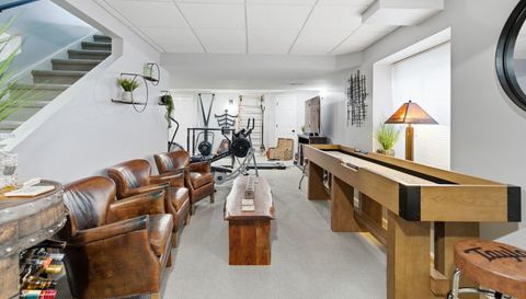 1918 Westridge Boulevard